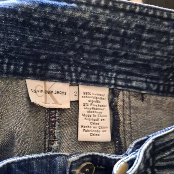 Calvin Klein Mid Wash Straight leg Jeans with Buckled Belt - Size 2 - Picture 8 of 9